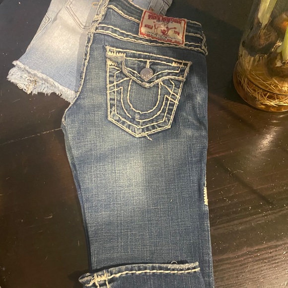 Women’s true religion jeans - Picture 1 of 4